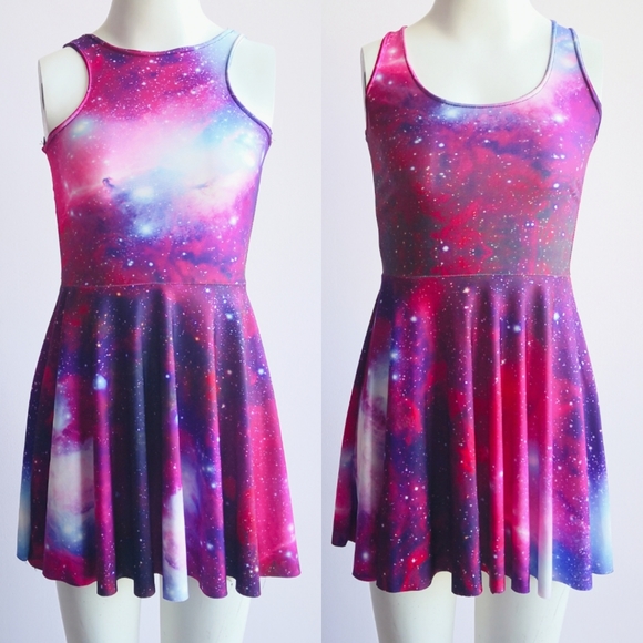Galaxy Print Reversible Skater Dress Size XS EUC - Picture 2 of 6